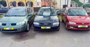 Bragança - detidos dois jovens de 16 e 17 anos por furto de viaturas