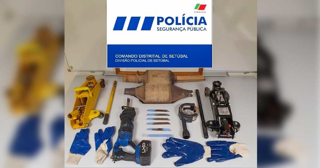 Macacos hidráulicos, luvas, ferramentas de corte de tubos e catalisadores furtados em Setúbal